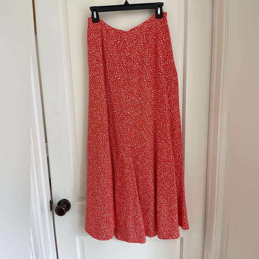 Anthropologie moglea maxi skirt size 10 like new.